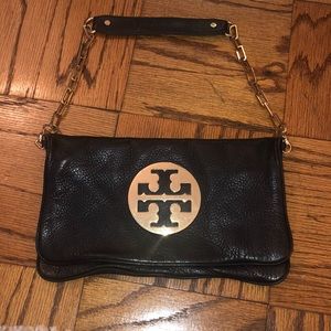 Tory Burch Reva Clutch Bag (Black/Gold)
